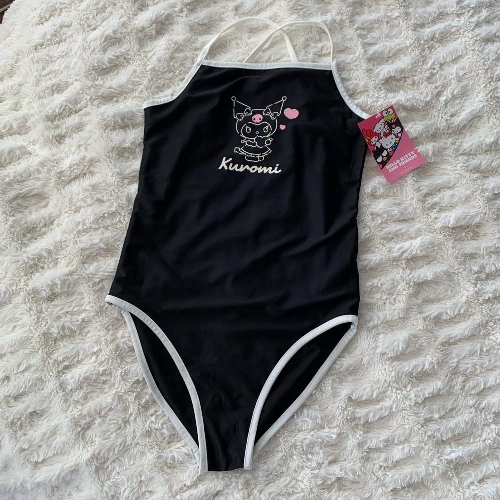 2522.NWT Hello Kitty X Primark swimsuit